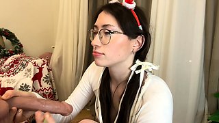 Amateur Big Boobs jerks Big Dick