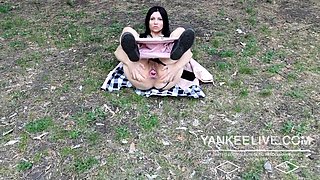 Outdoor Pussy Gaping - Close-up Solo Female Action