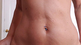 PAWG MILF Camgirl Jess Ryan Flashing Her Big Ass