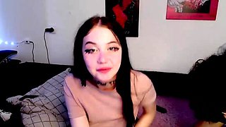 Brunette Solo Webcam Masturbation