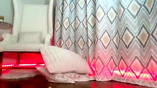 SMALL TIT BRUNETTE TATTOOED TEEN GIRLFRIEND CAUGHT IN SHOWER
