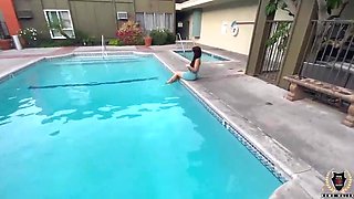 Syren & Mer Deepthroat Rome Major's BIG BLACK COCK With Mature COUGAR Gullets By The Pool!