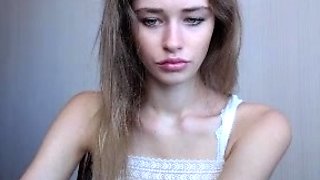 Amateur Webcam Teen Masturbates And Teases