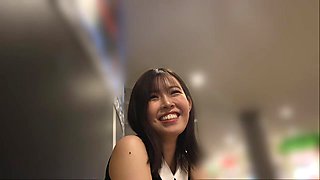 336KNB-395　【もちすべ肌】こんなに気持ちいいセックスがあったんだ。ザコち●ぽには興味ないので、おっきいのだけください///
