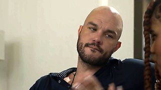 Nailing my hot new TS Ebony neighbor in the ass