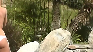 Eve Laurence Fucked Without Hesitation by a Big Wild Stud