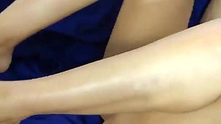 Shy wife came from Goiania to release pussy