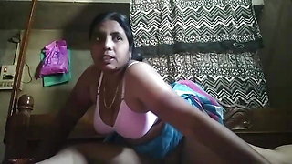 Desi fingering house wife with face