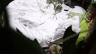 Amateur couple hidden cam