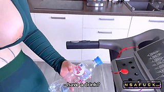 Fucking my Young Stepmom while she does