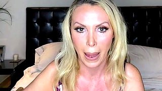 Amateur blond girl with big boobs getting fucked