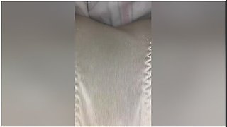 Shtani Diletanta Promokli Vіd Soku Lubovі! Selfі-masturbacіya V Lіzhku Zanadto Realіstichna! [domashne]