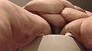 Sex in the Club Watch Him Rub