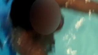 Flashing in the Second Hand Shop 01 & Learning to Swim, Lesson 02