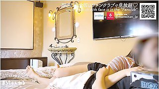 Kigger Ind Pa Et Kærlighedshotel. Flirter Sex Med En Storbarmet Japansk Kæreste. Kæmpe Creampie