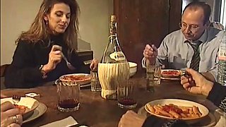 MS - Escuela Superior 1994 - Spanish Dub