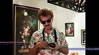 Live Interaction with Amber Lynn in Chat