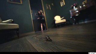 Watch sassy Leana Lovings's clip