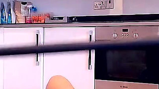 Your wankout of the Day 34JJ naked bench press