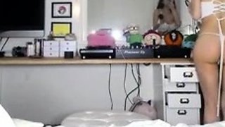 Webcam Asian chick anal masturbation tease