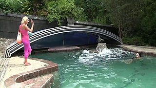 Jenny Simons and Lucy Li eat pussy by the pool private