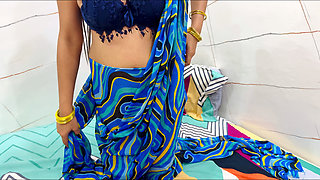 Saara Step Mom Fingering Video of Squirt and Orgasm and After That Too Seducing Step Son Friend Horny in Clear Hindi