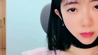 Sexy Amateur Preggo Girl in Webcam Free Big Boobs Porn Video