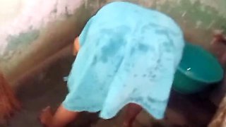 Tamil aunty village bath sex video with Priyanka314 - Indian housewife hardcore