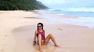 Public Beach Butt Plug Insertion by a Solo Female
