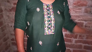 Step Hot Aunty Alone at Home