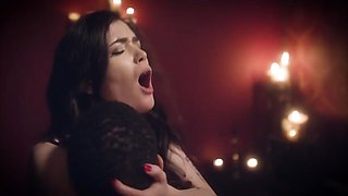 Deeper. Innocent Petite Blonde Della Cate Discovers Her Dark Twisted Side: Porn