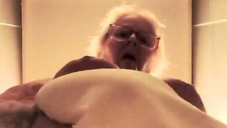 That's What Friends Are for Is to Fuck and Lock the Bathroom Door