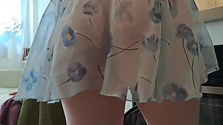 Skirt without panties