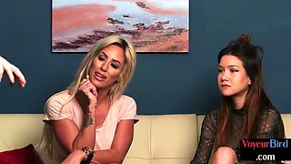 Voyeur cougar and babe tease guy who wanks penis for them