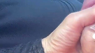 I Asked the Taxi Driver to Stop, Took a Blowjob Selfie, and Got a Lot of Cum