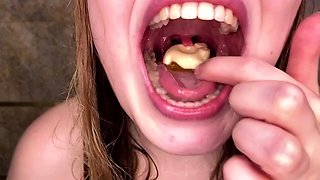 Blonde teen Sierras first erotic masturbation video