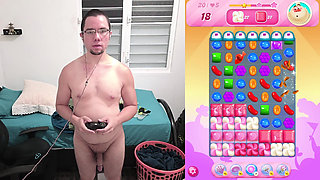 A HORNY, NAKED MAN PLAYS CANDY CRUSH SAGA #4