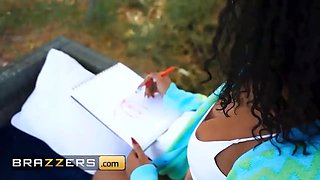 Brazzers - Brianna Moore’s artistic muse comes alive when Scott Nails dicks her in every pose