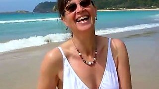 Sunbathing MILF Amateur Video