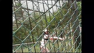 Inglese Slutty Hairy MILF Looking for Big Cocks to Get Fucked in the Park