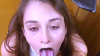 Gorgeous webcam teen in stockings w anal toy