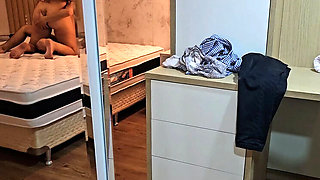 Hot Wife Moans on 20cm Thick Cock - Cuckold Sign & Amateur Creampie