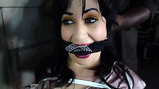 Amateur fetish big booty bitch riding with her bum