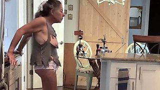 Cinderella Cosplay Blowjob & Real Orgasm - AmelieRMoreau HD 4K Porn