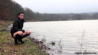 Pulling amateur fucked in public outdoors for cash