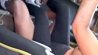 la gitane baise dans le bus